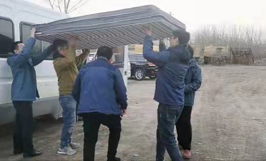 齊心協(xié)力，整理物資準(zhǔn)備出發(fā)